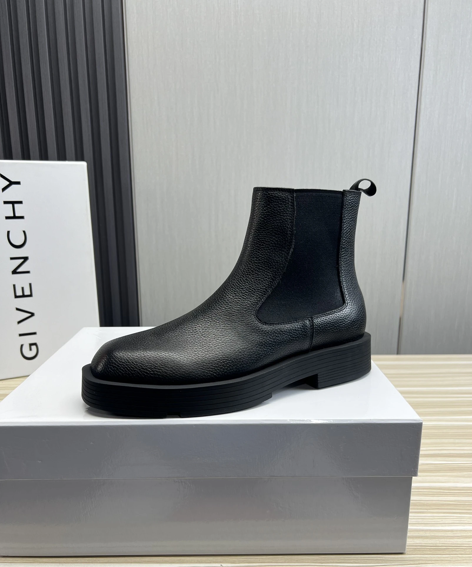 Givenchy Boots — cf48fa30