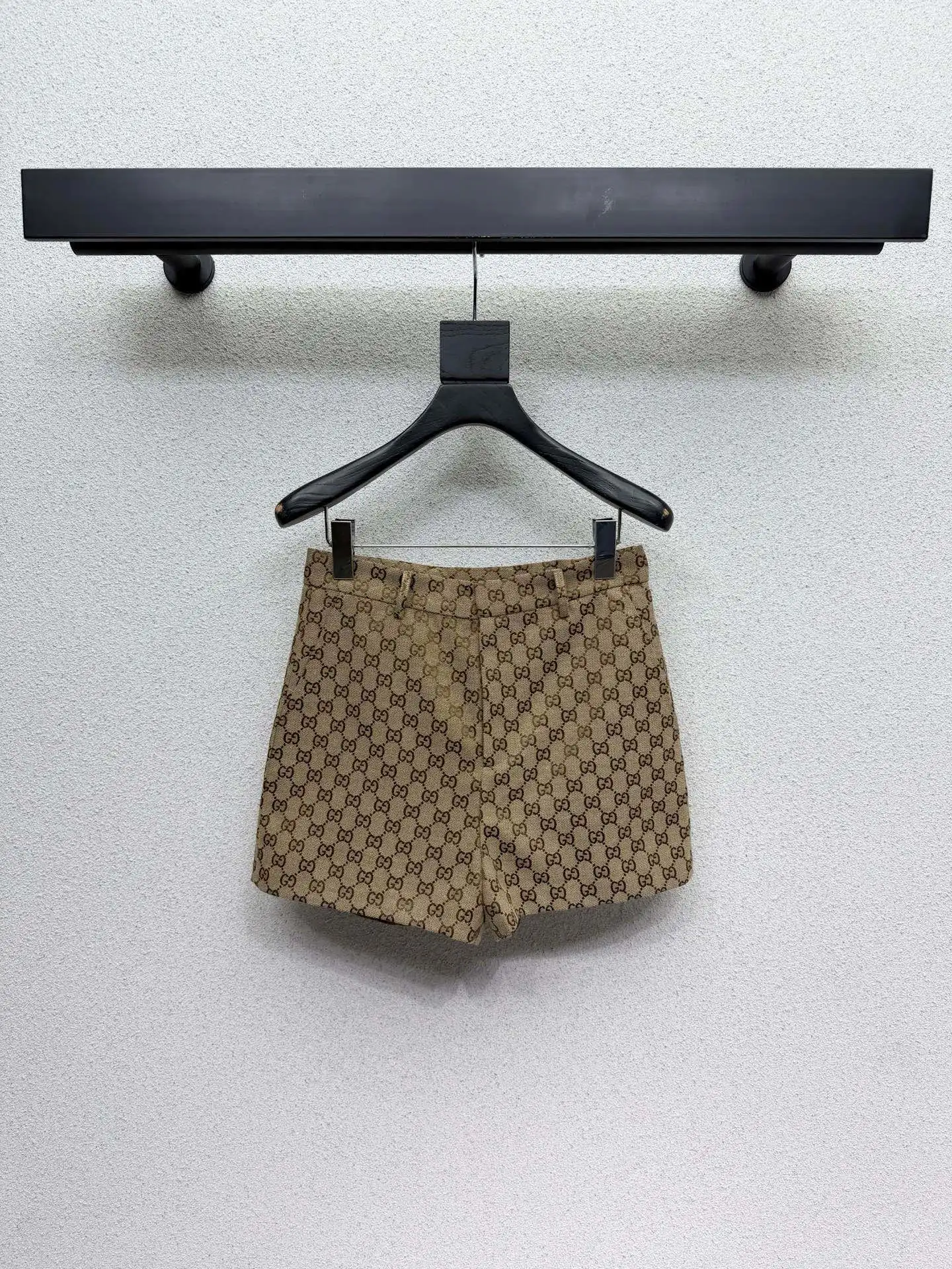 Shorts — 96d45b17