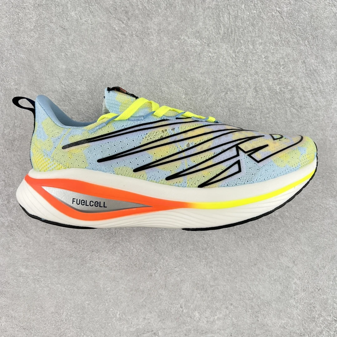 New Balance Sneakers — 35d5f3a6