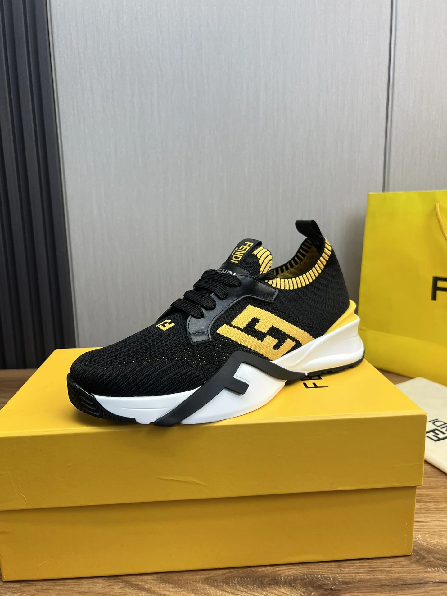 Fendi Shoes — 3a1d267a