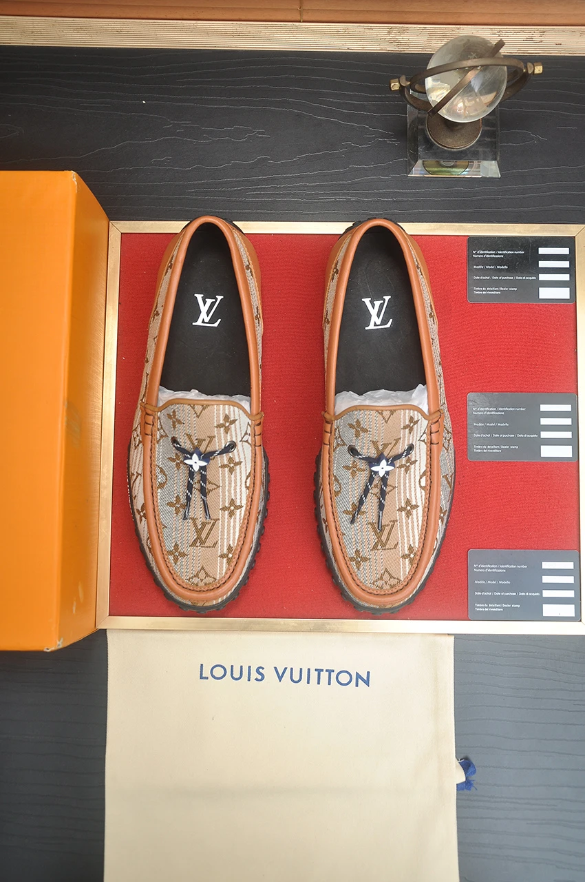 Louis Vuitton Sneakers — 2de23990