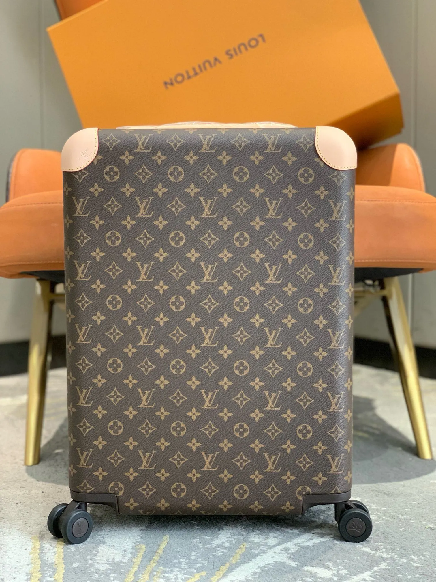 Luggage — 9e12d5b2