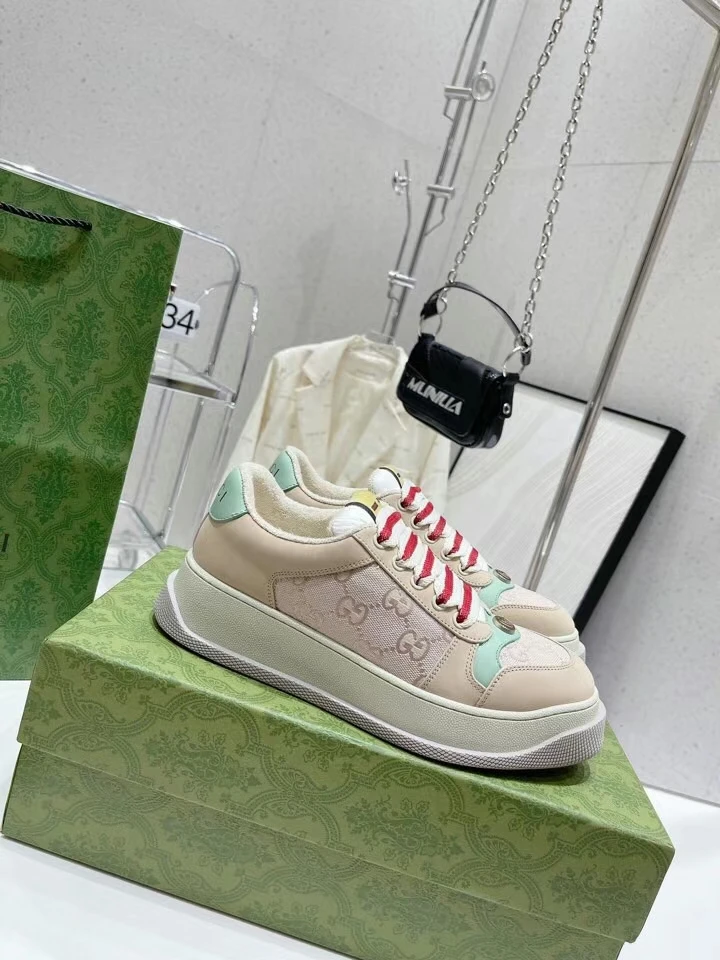 Gucci Sneakers — d6bcc3ea