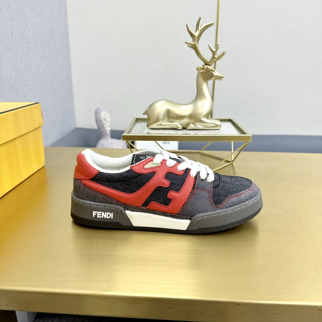 Fendi Sneakers — 82bbec20