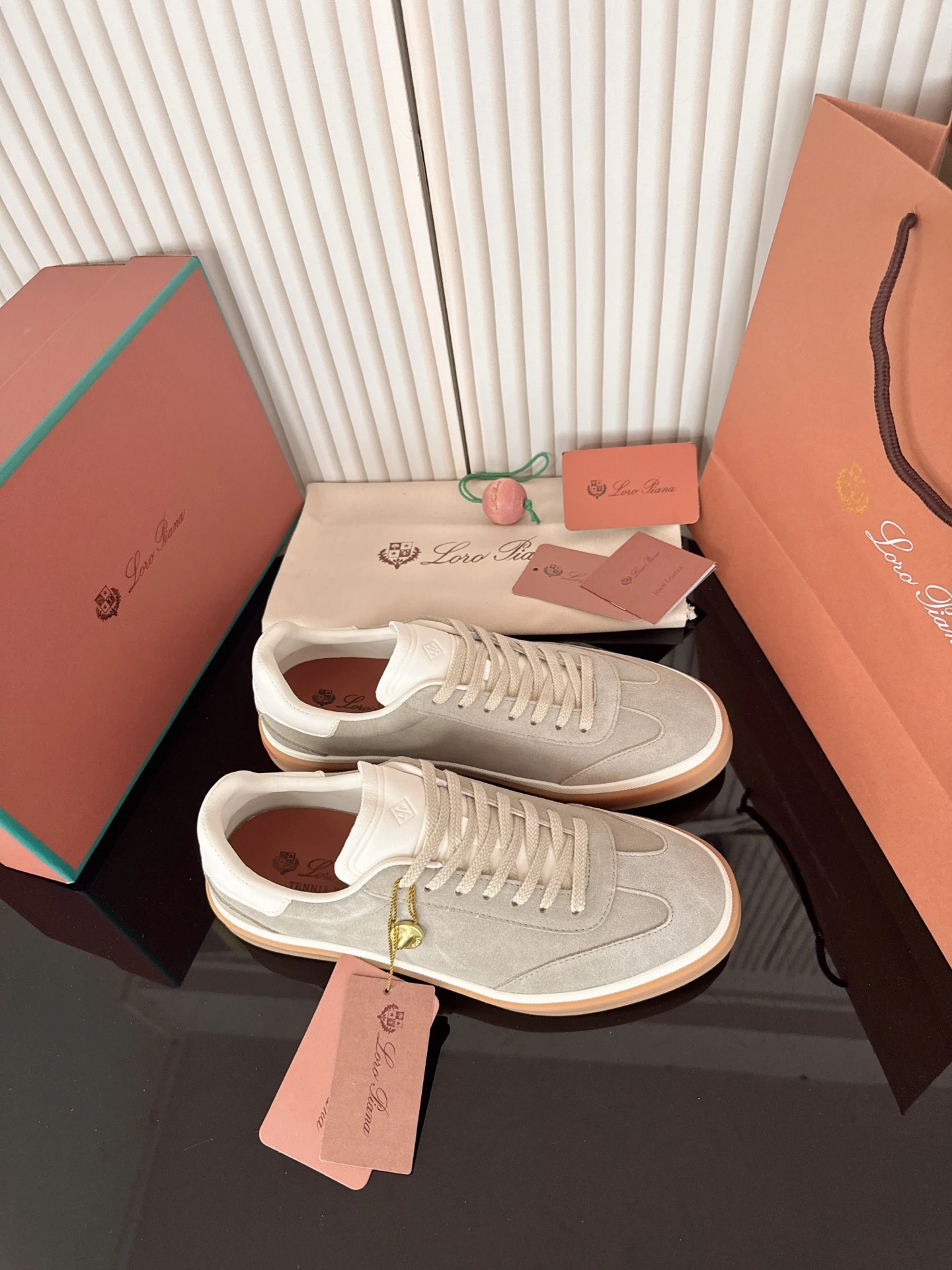 Loro Piana Sneakers — 32e6d0e9