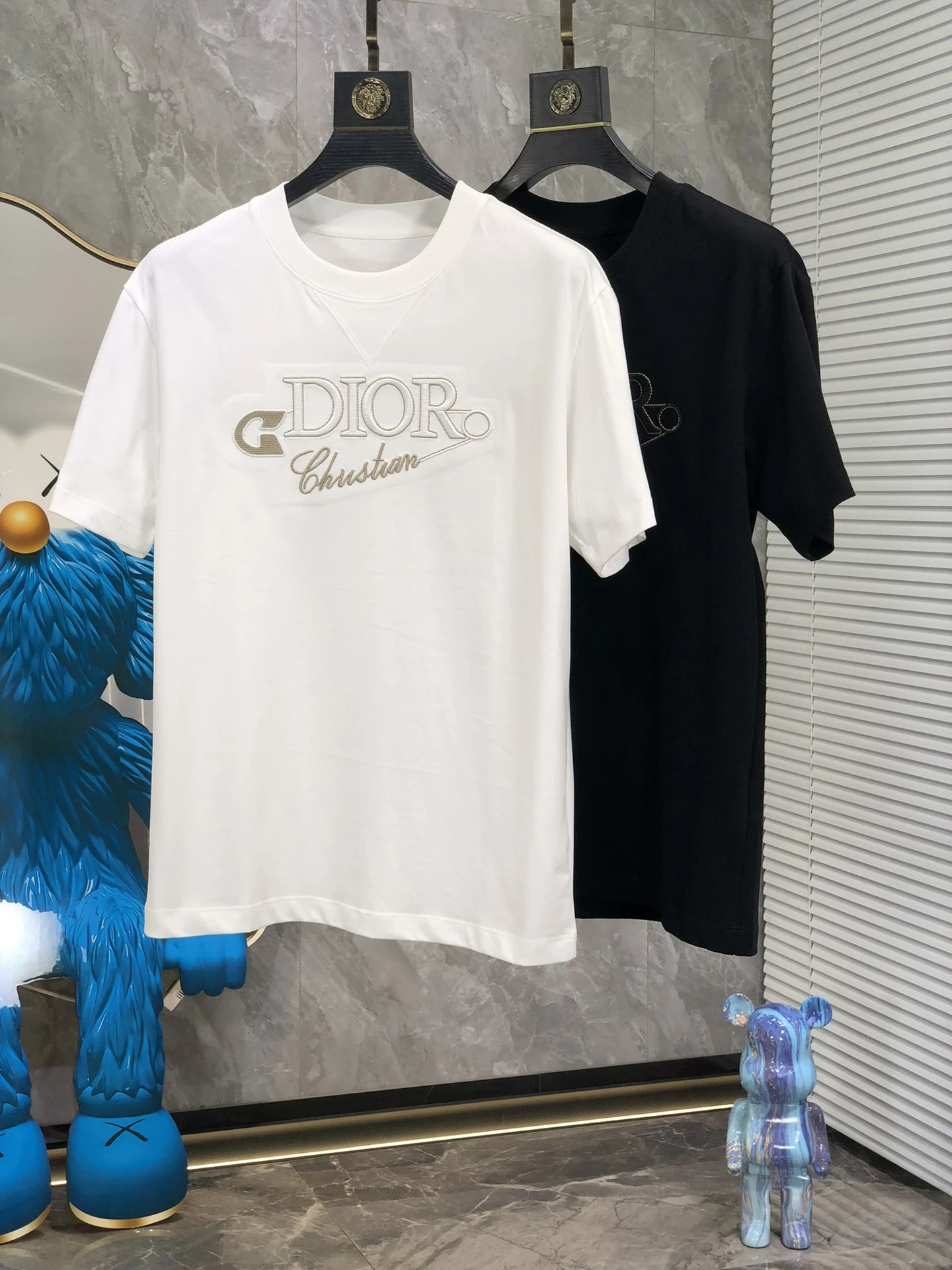 Dior T-Shirt — 3579e2a4