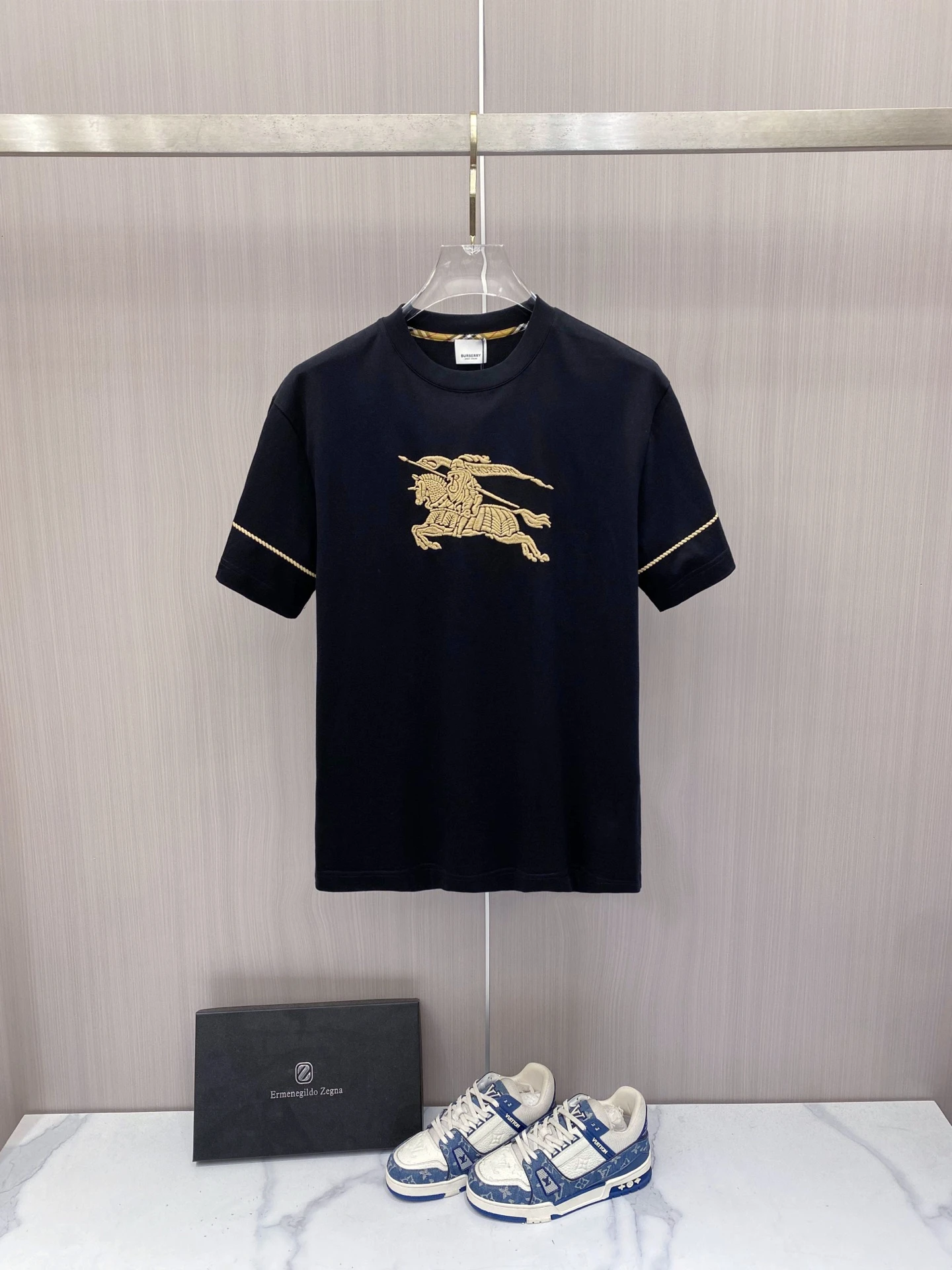 Burberry T-Shirt — bf39fdad