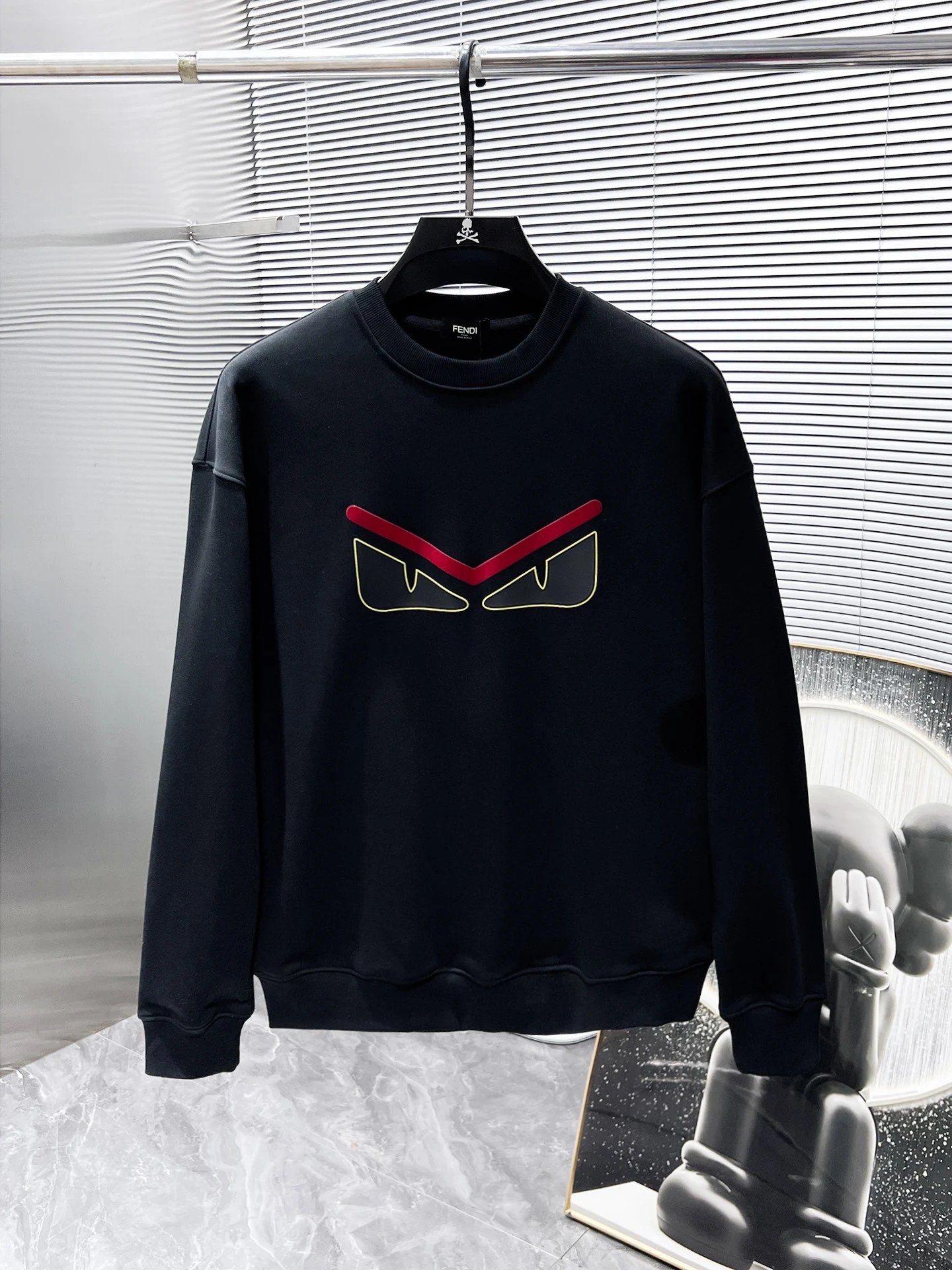 Fendi Sweatshirts — d8c8d396