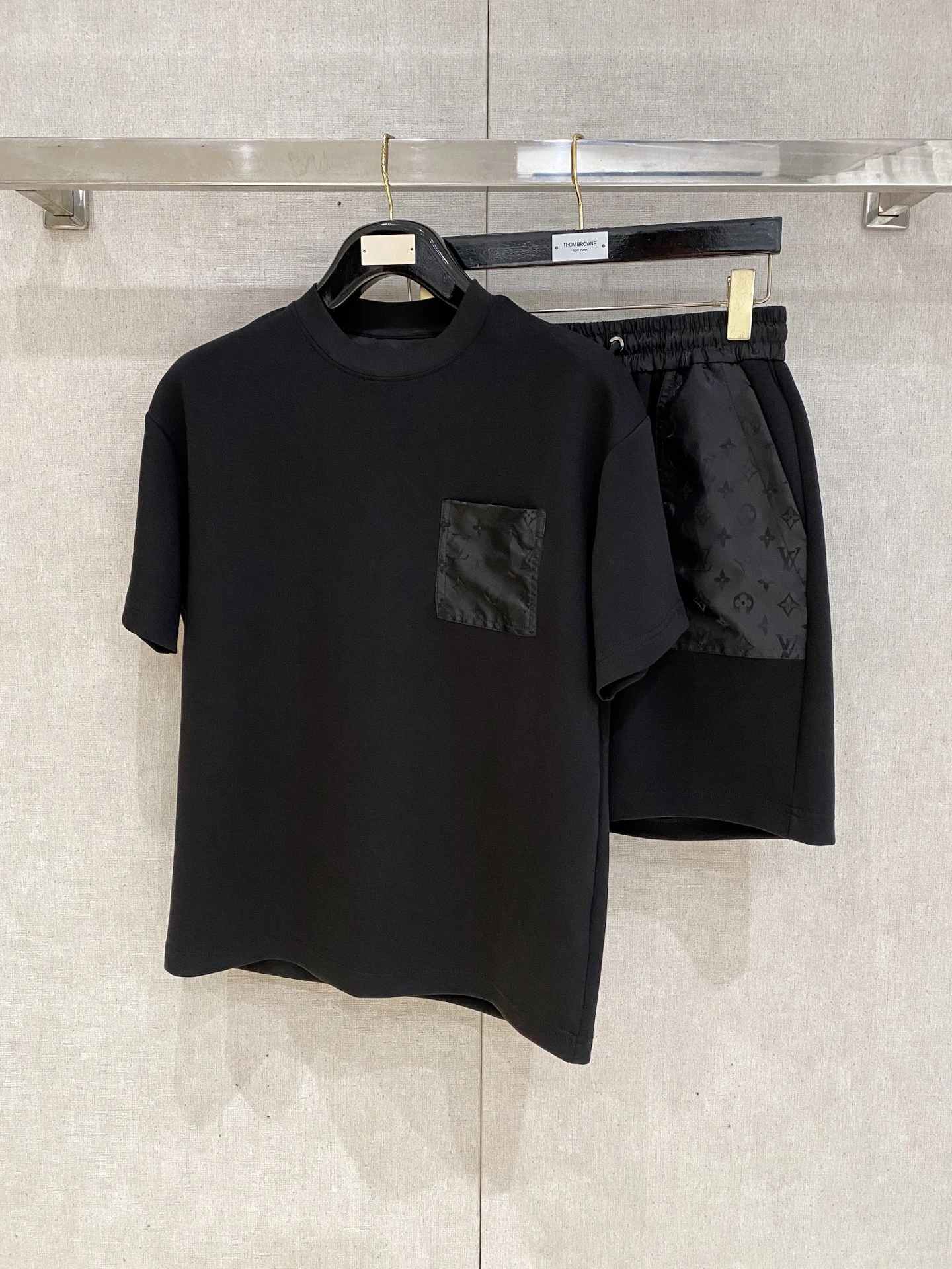 Louis Vuitton Matching Sets — b6835f5c