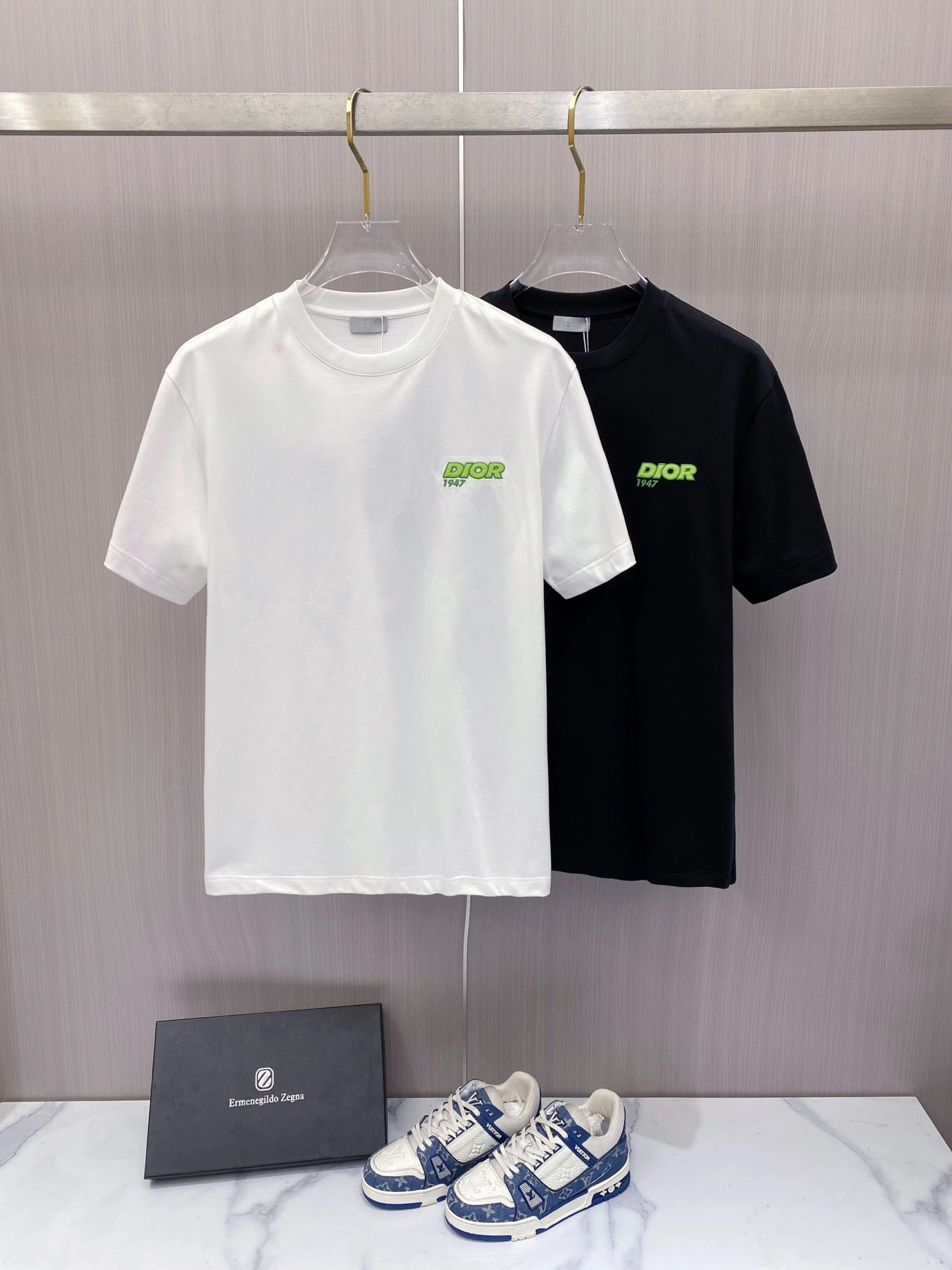 Dior T-Shirt — e2de3215