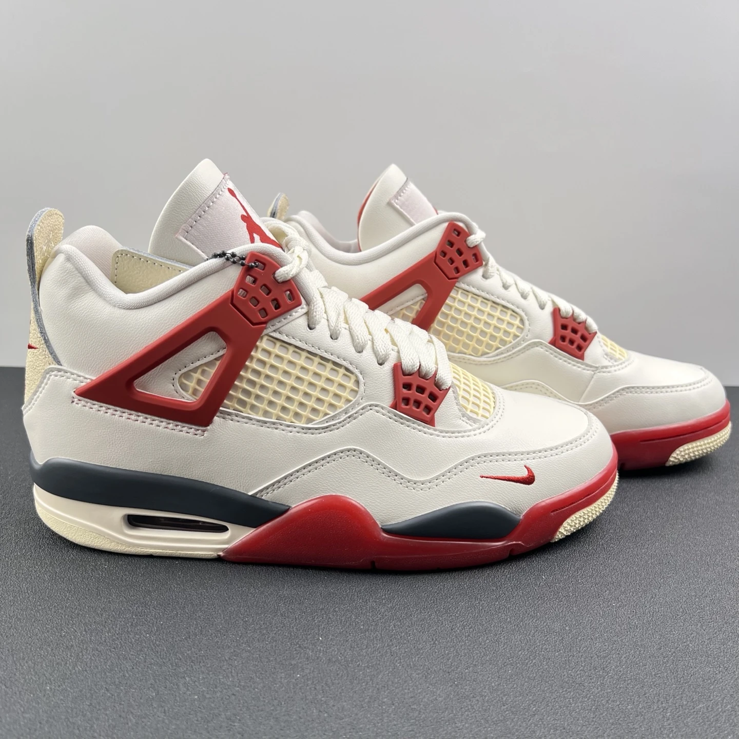 Nike Shoes — 1464394e