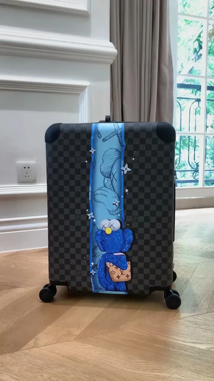 Luggage — c9c50b44
