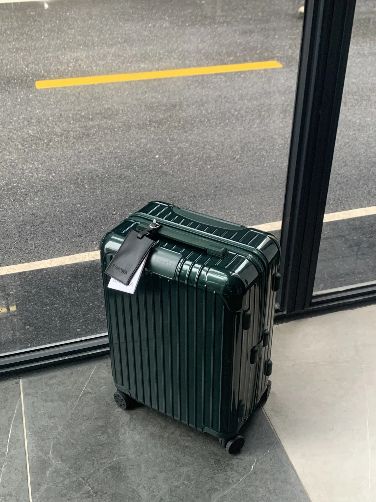 Luggage — 2a595276
