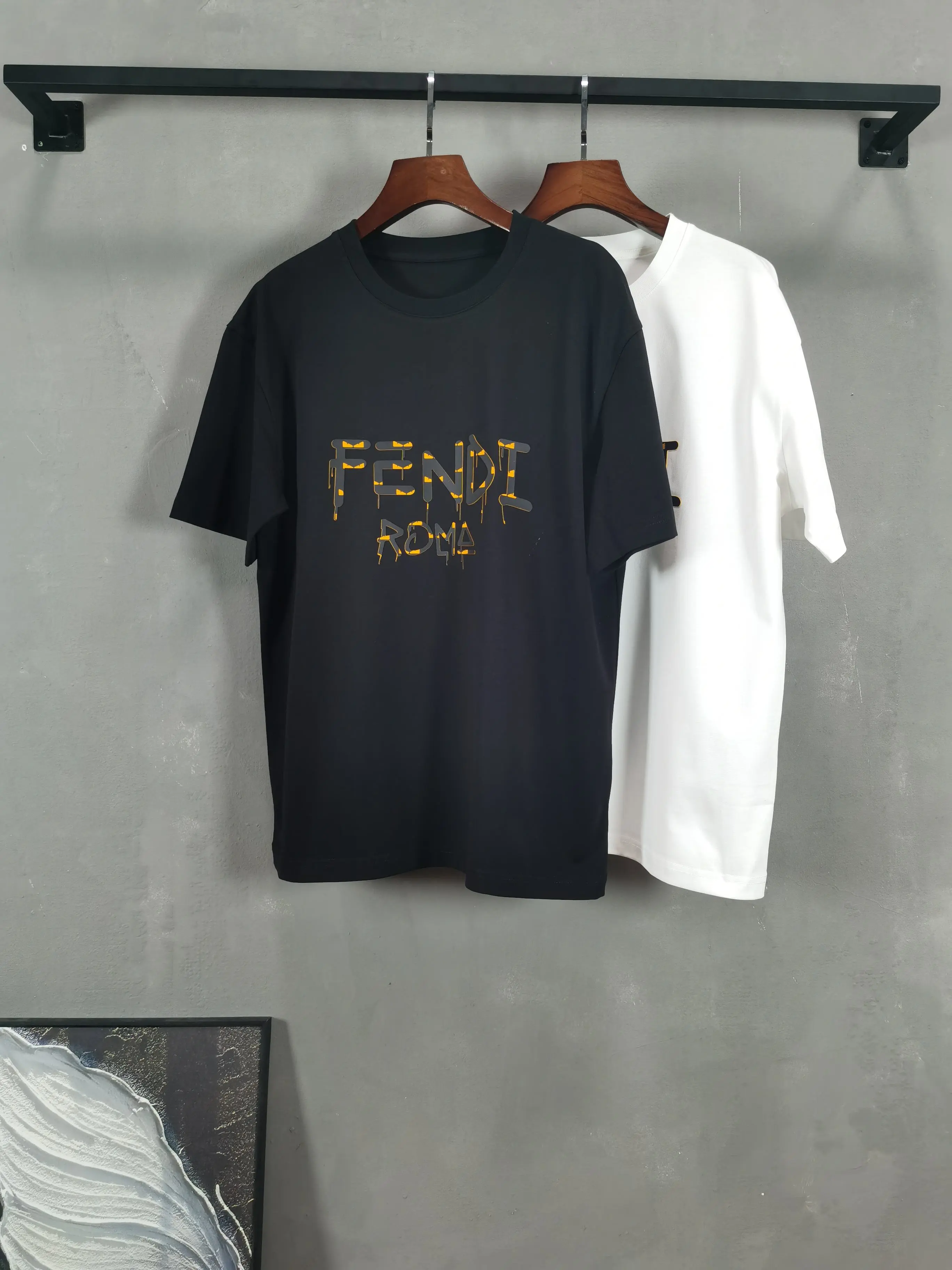 Fendi T-Shirt — 16d246c7