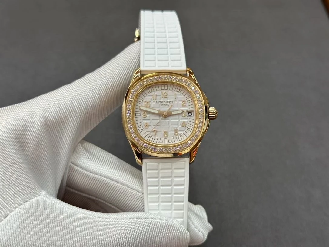Patek Philippe Watch — e124d6e2