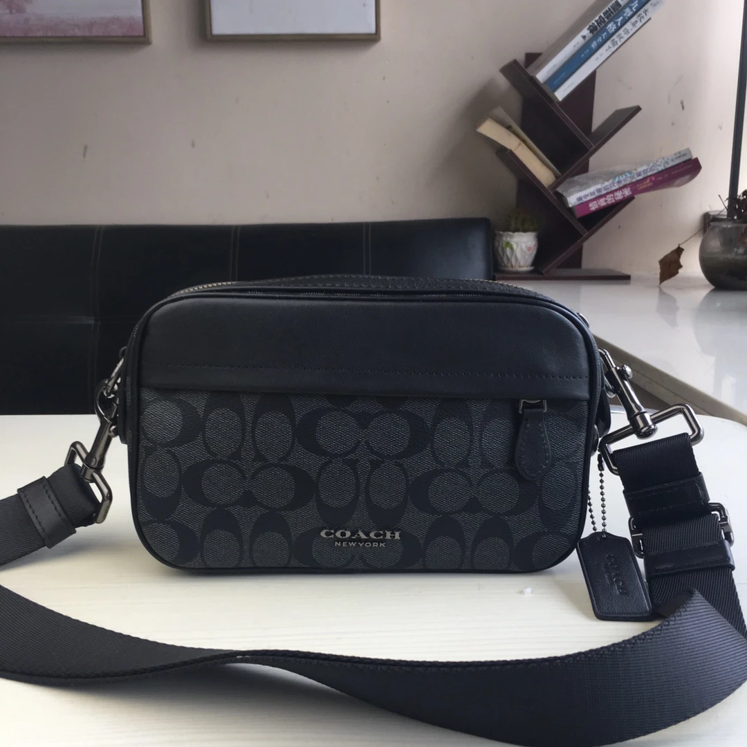 Coach Bag — 5f0c2e2c