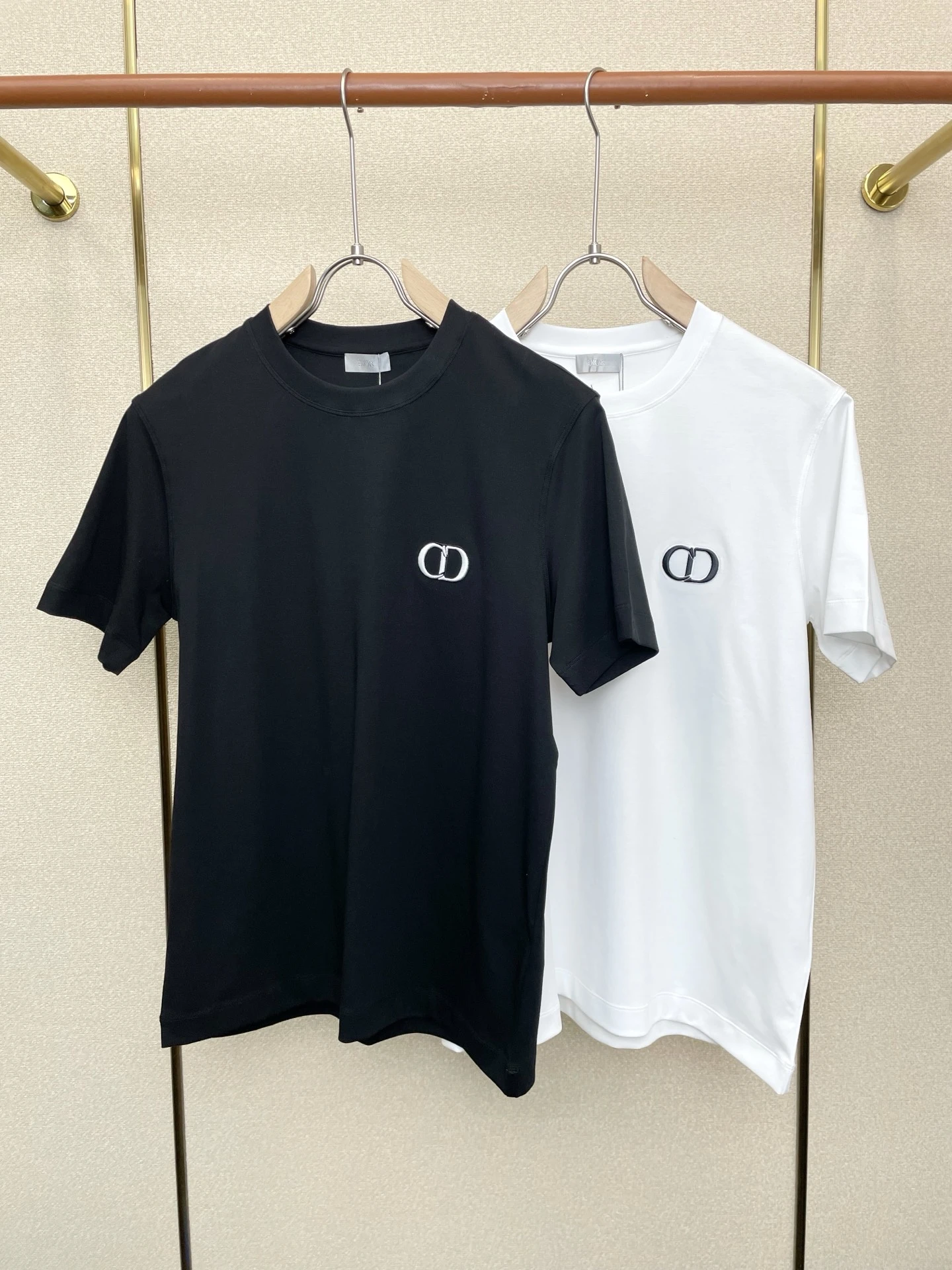 Dior T-Shirt — b24be6bb
