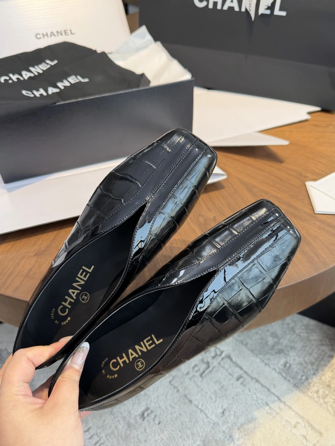 Chanel Shoes — 2213713d