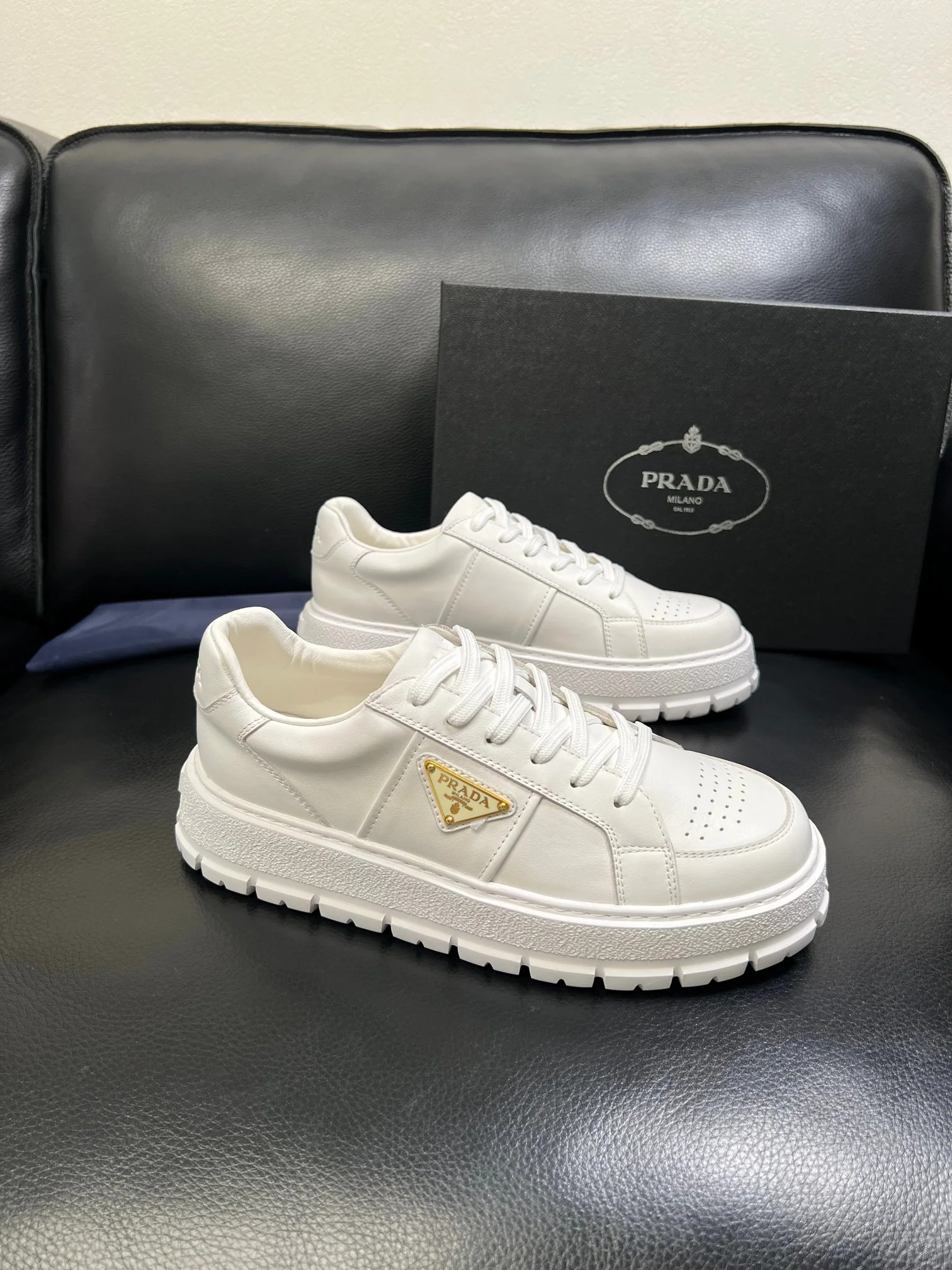 Prada Sneakers — 188c6729