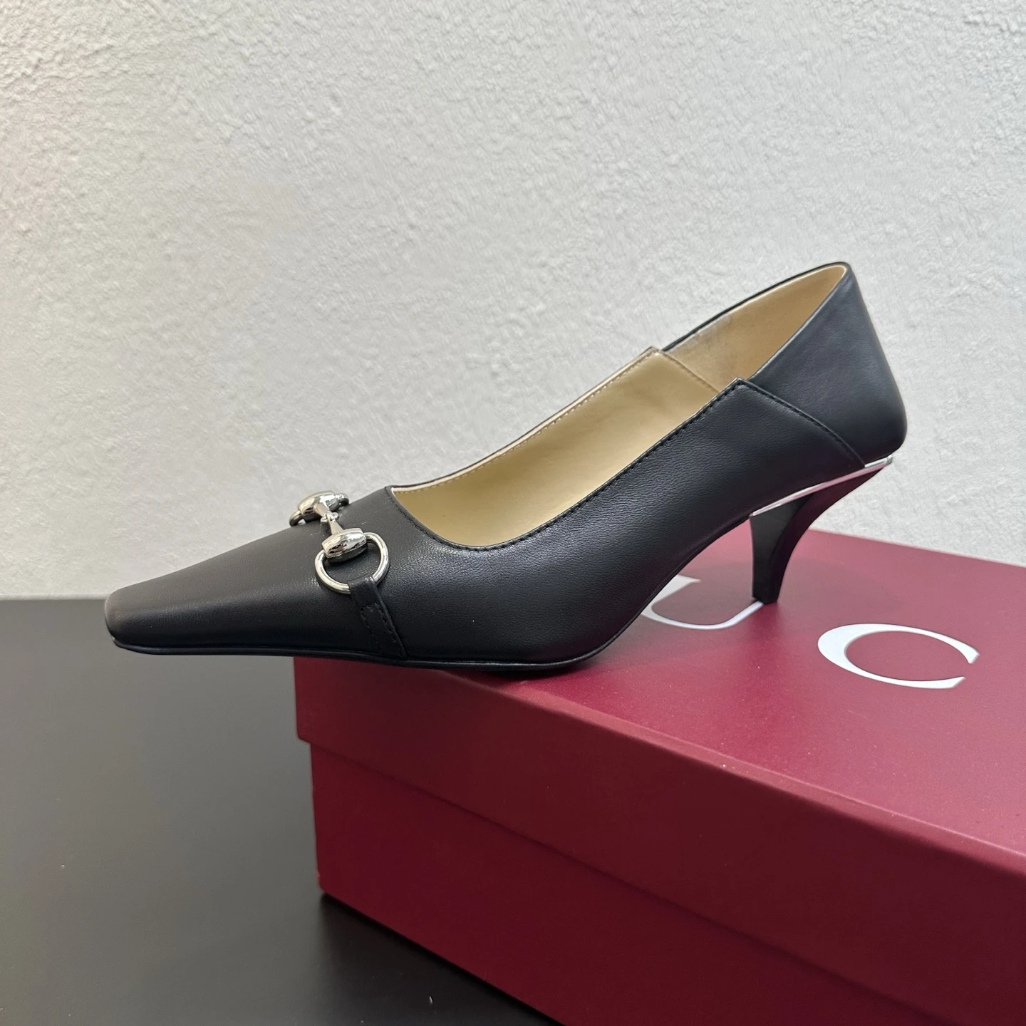 Gucci Shoes — 6af8c58f