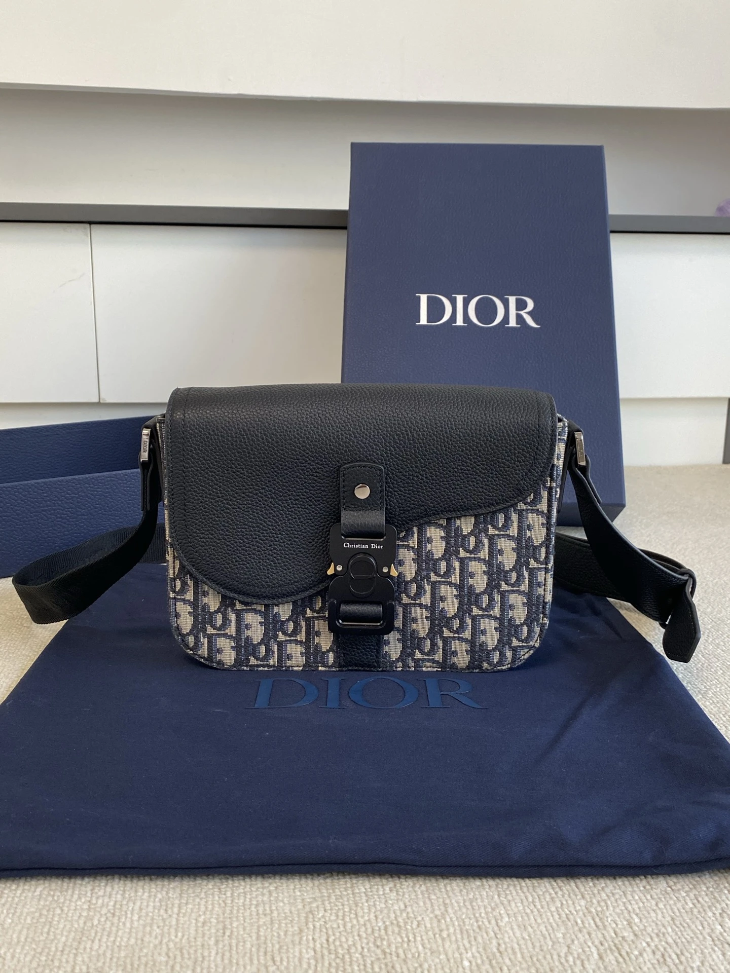 Dior Bag — 31498e99