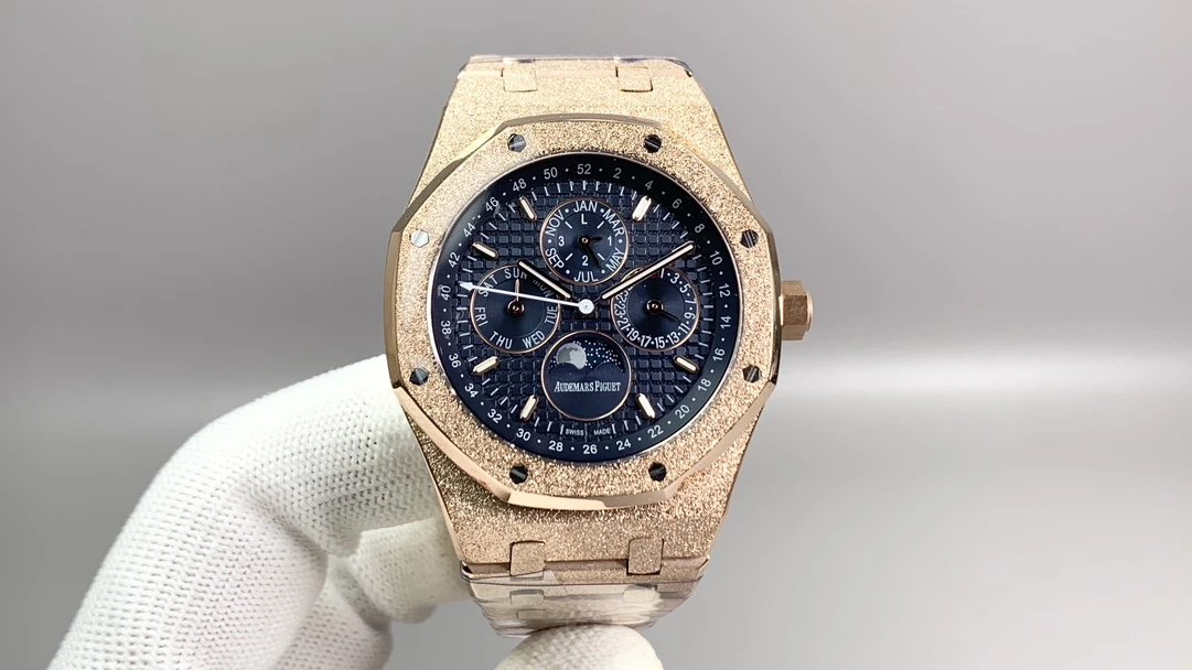 Audemars Piguet Watch — 32410434