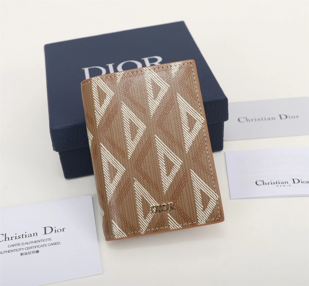 Dior Bag — d8d7352e