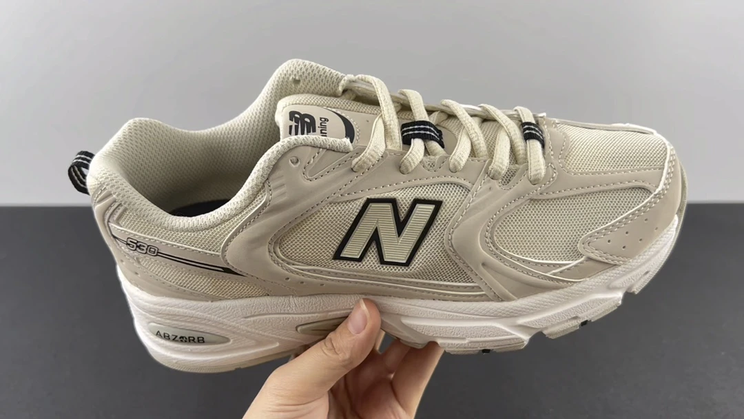 New Balance Shoes — 8e22924e