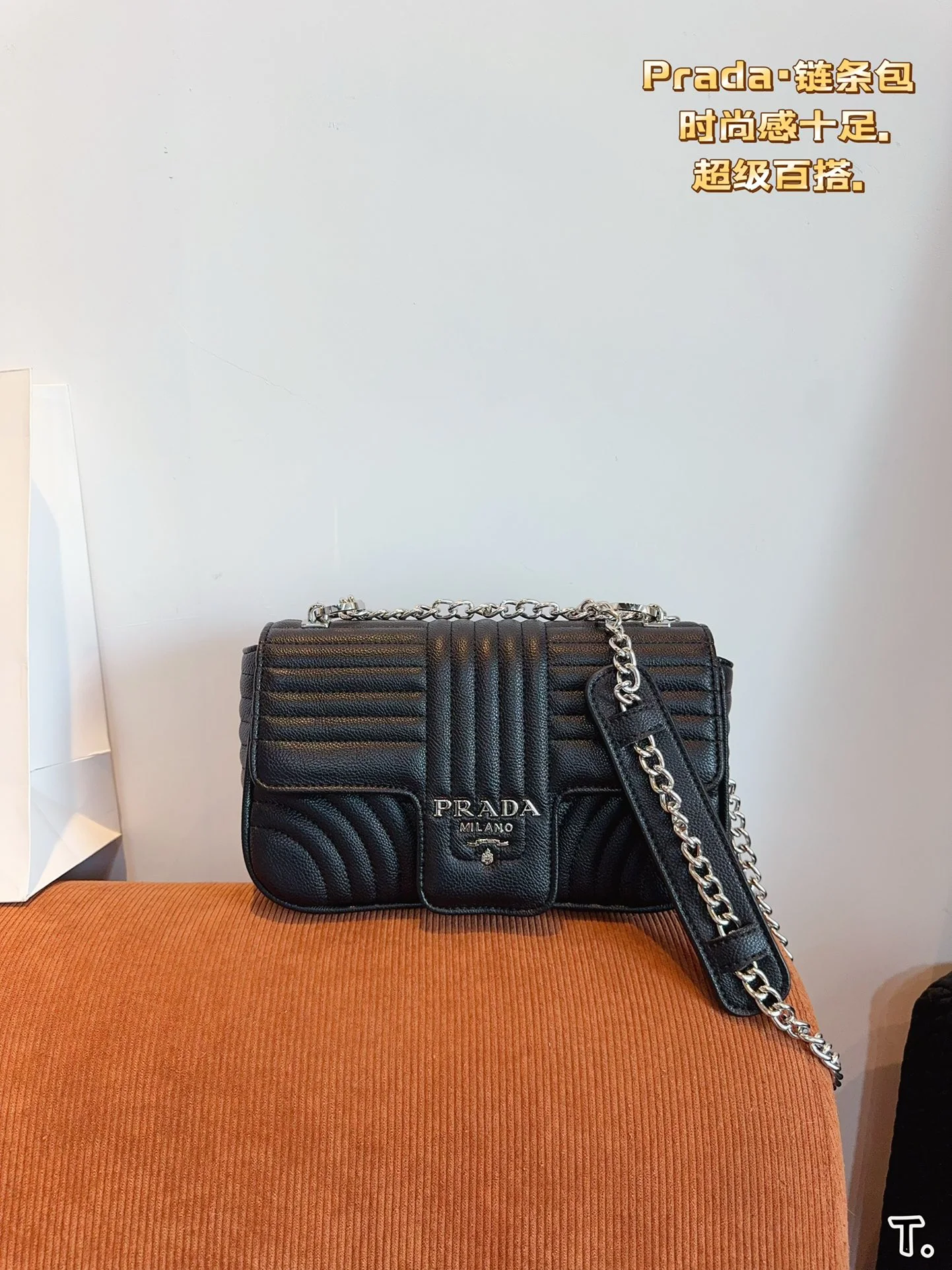 Prada Bag — 35129ba4