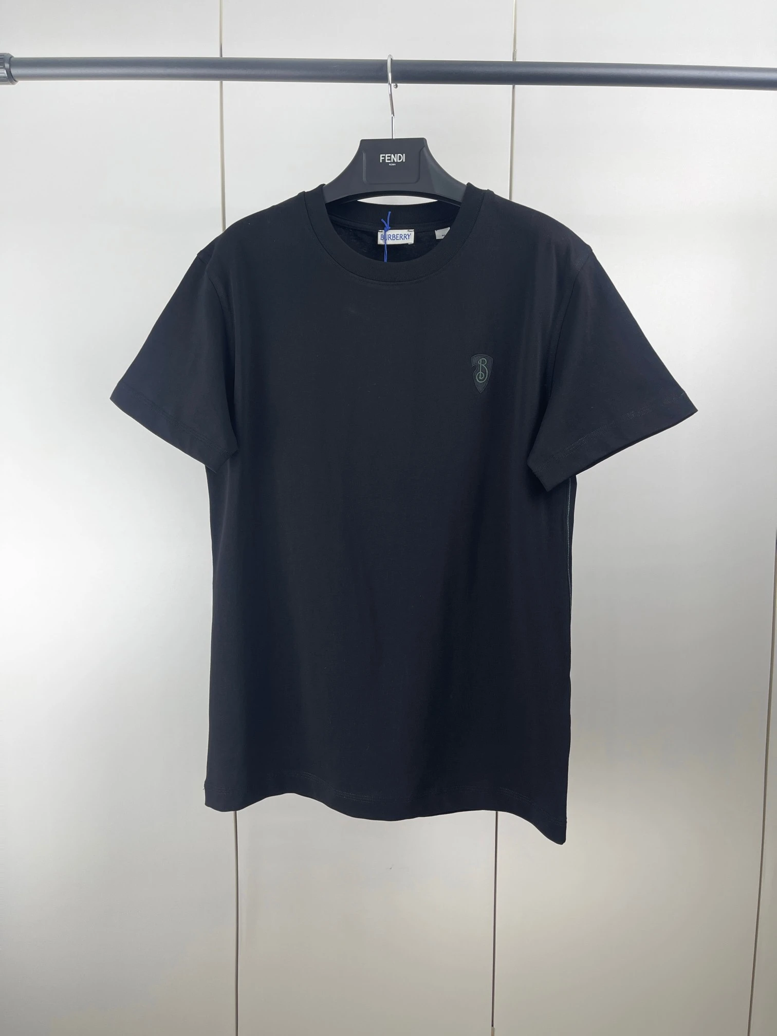 Burberry T-Shirt — 49b2786b