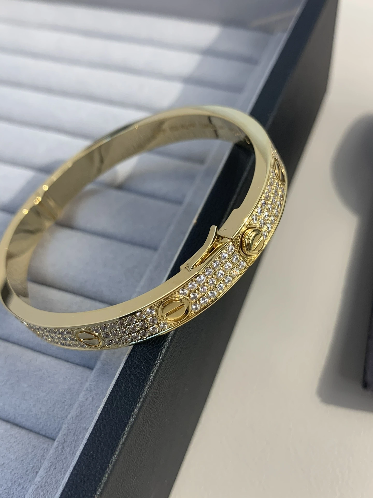 Cartier Bangles — e2acc580
