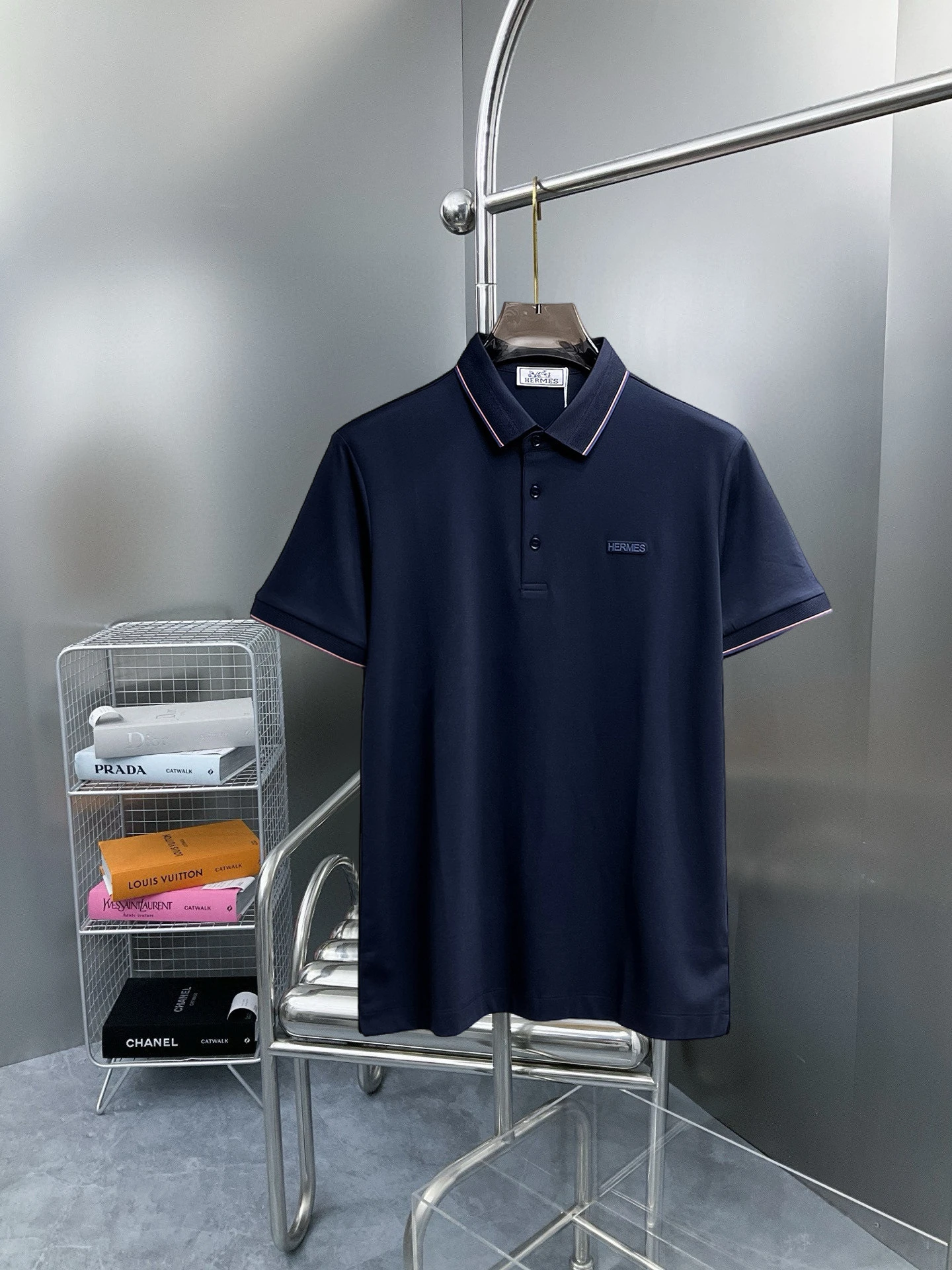 Hermès T-Shirt — a4a89ef7