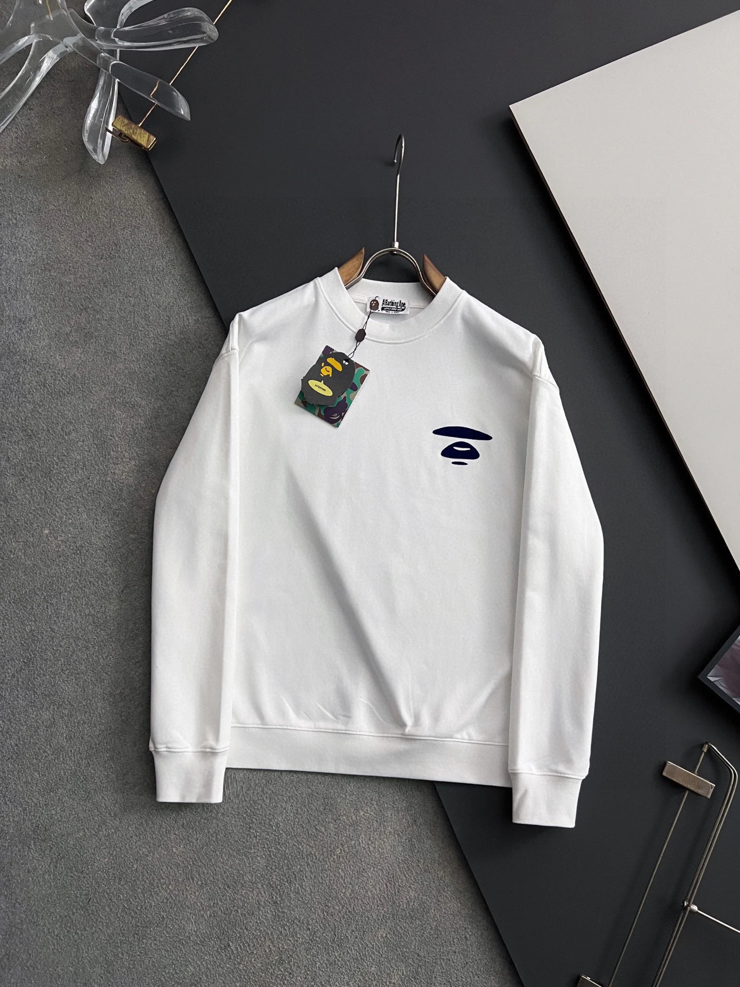 Sweatshirts — dbe29111
