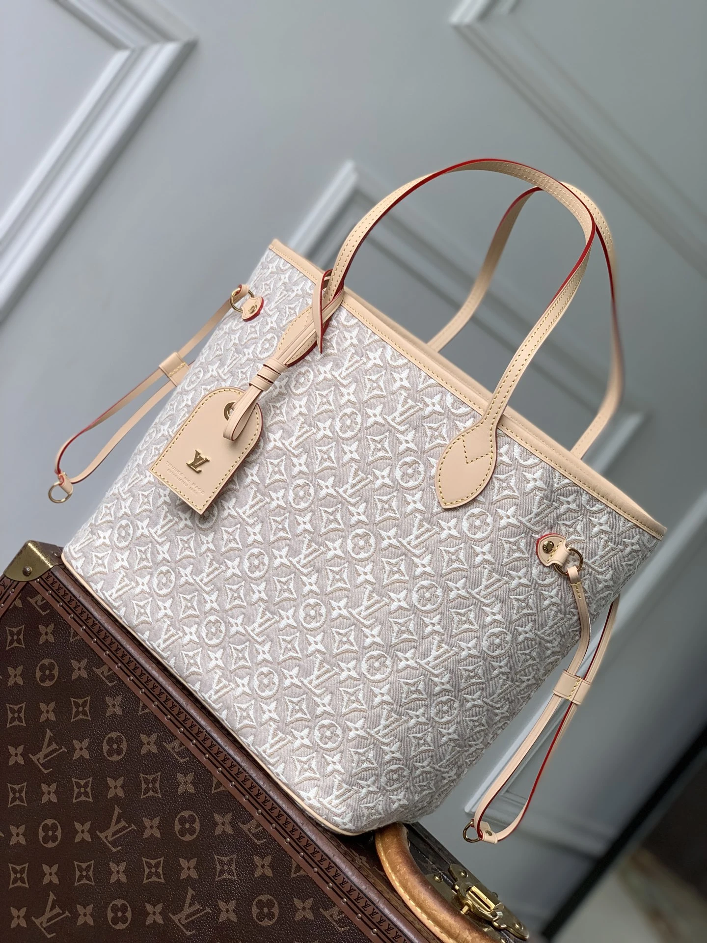 Louis Vuitton Bag — 0d2c5a5d
