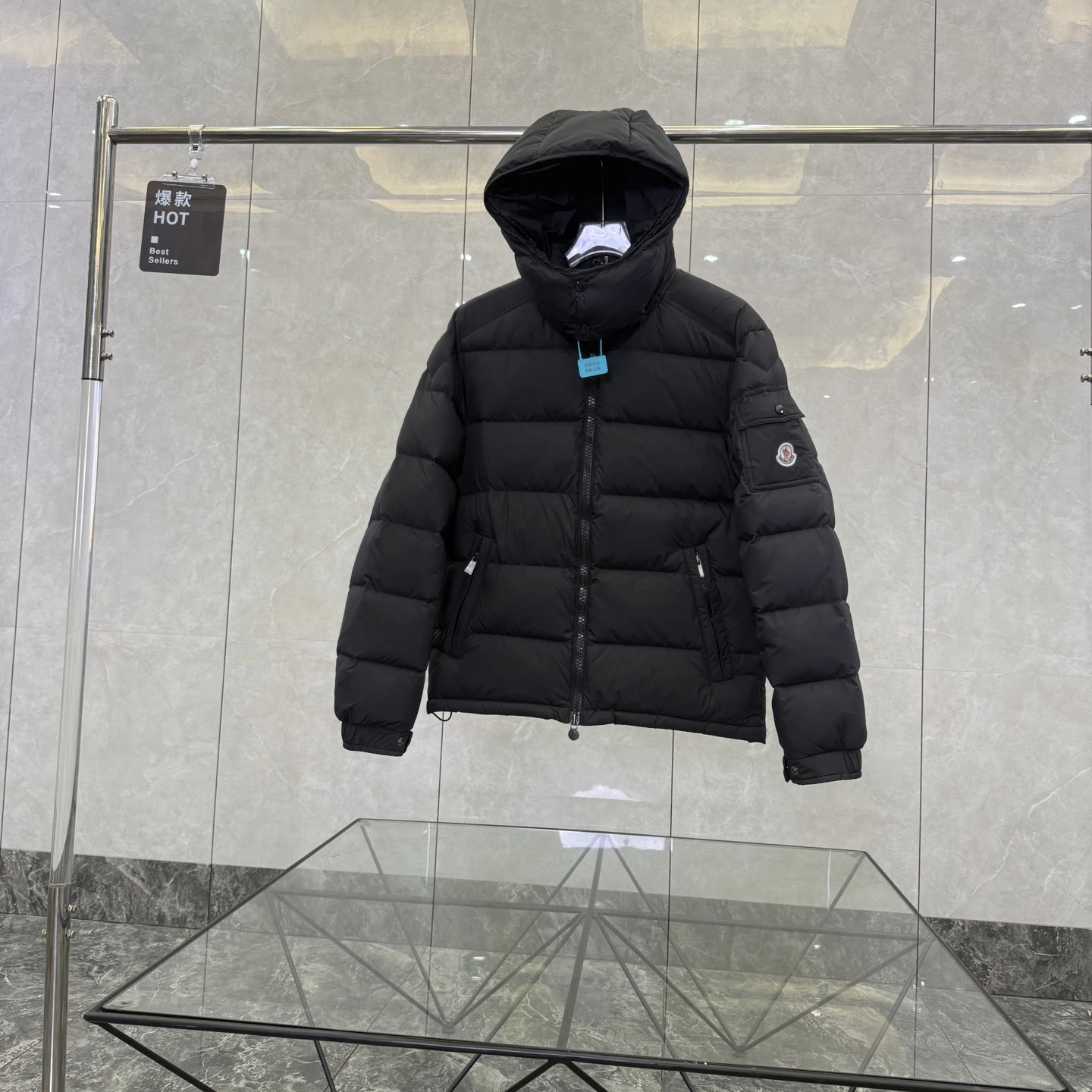 Moncler Down Jacket — 274cbc77