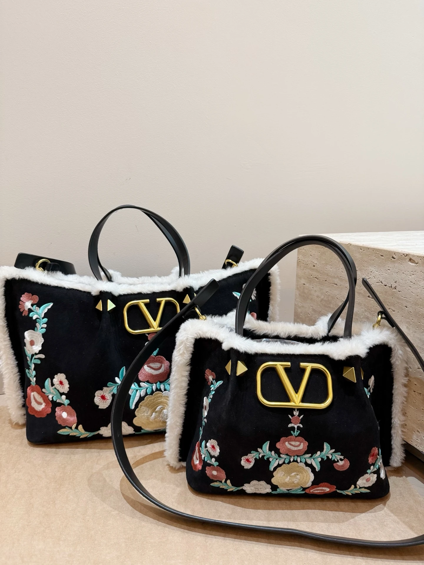 Valentino Bag — de769df6