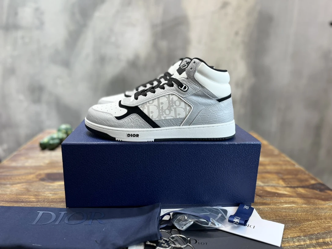Dior Sneakers — ae2cb00f