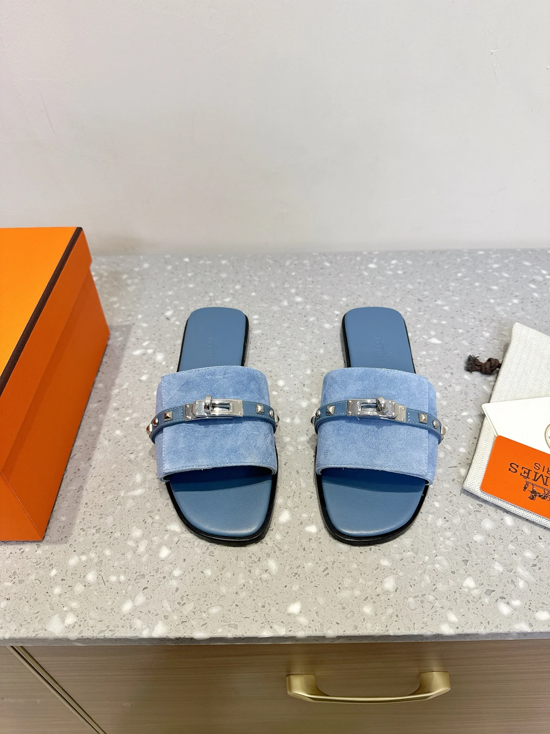 Hermès Slippers — 4e84f696