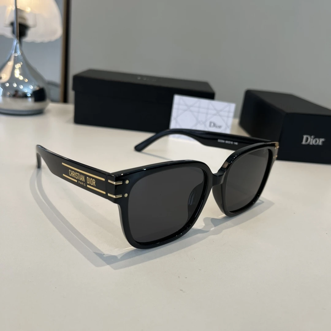 Dior Eyewear — 8ce78d51