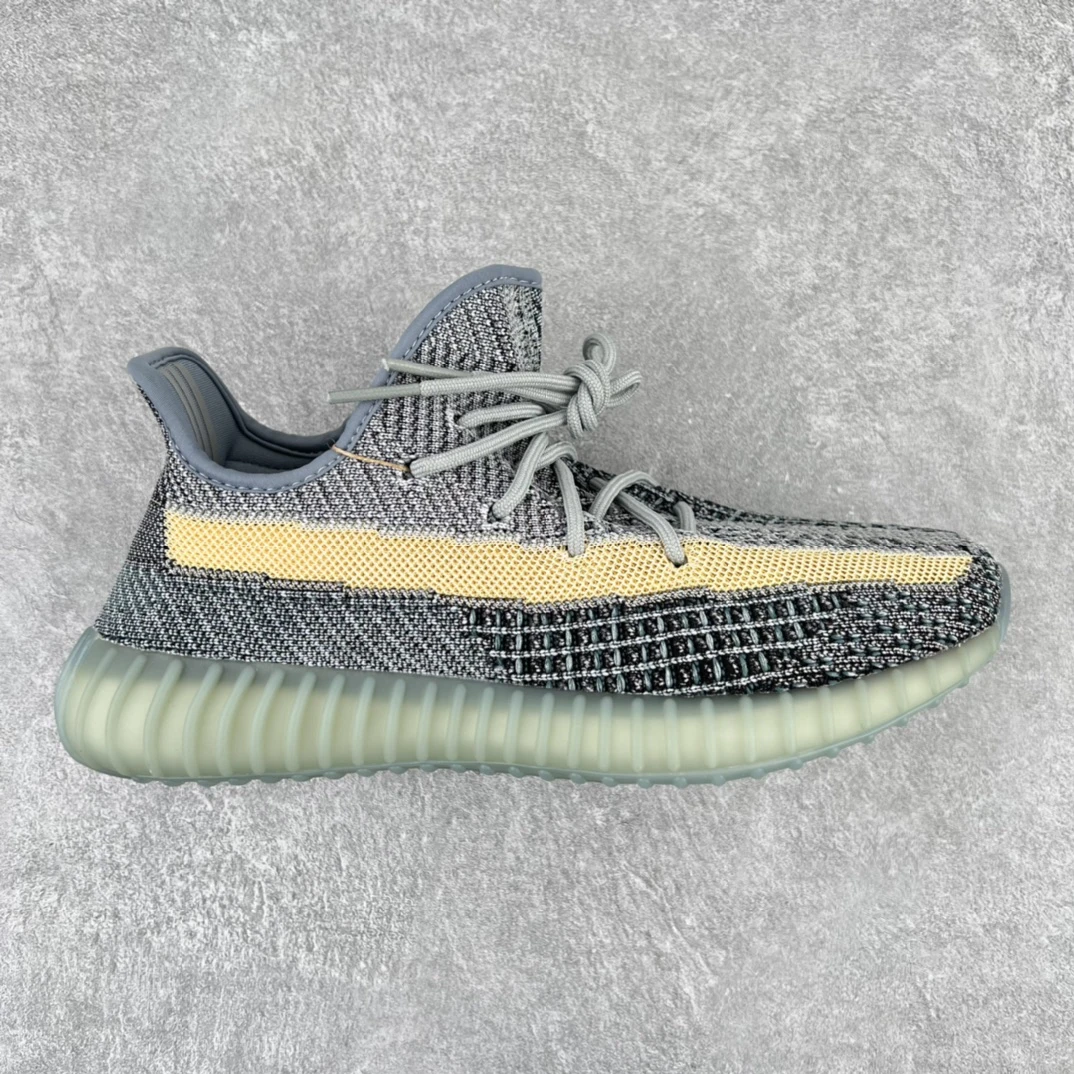 Adidas Shoes — 881703f7