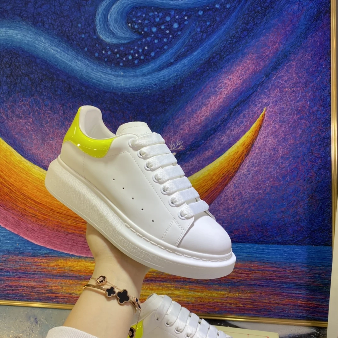 Alexander McQueen Sneakers — 28b26808