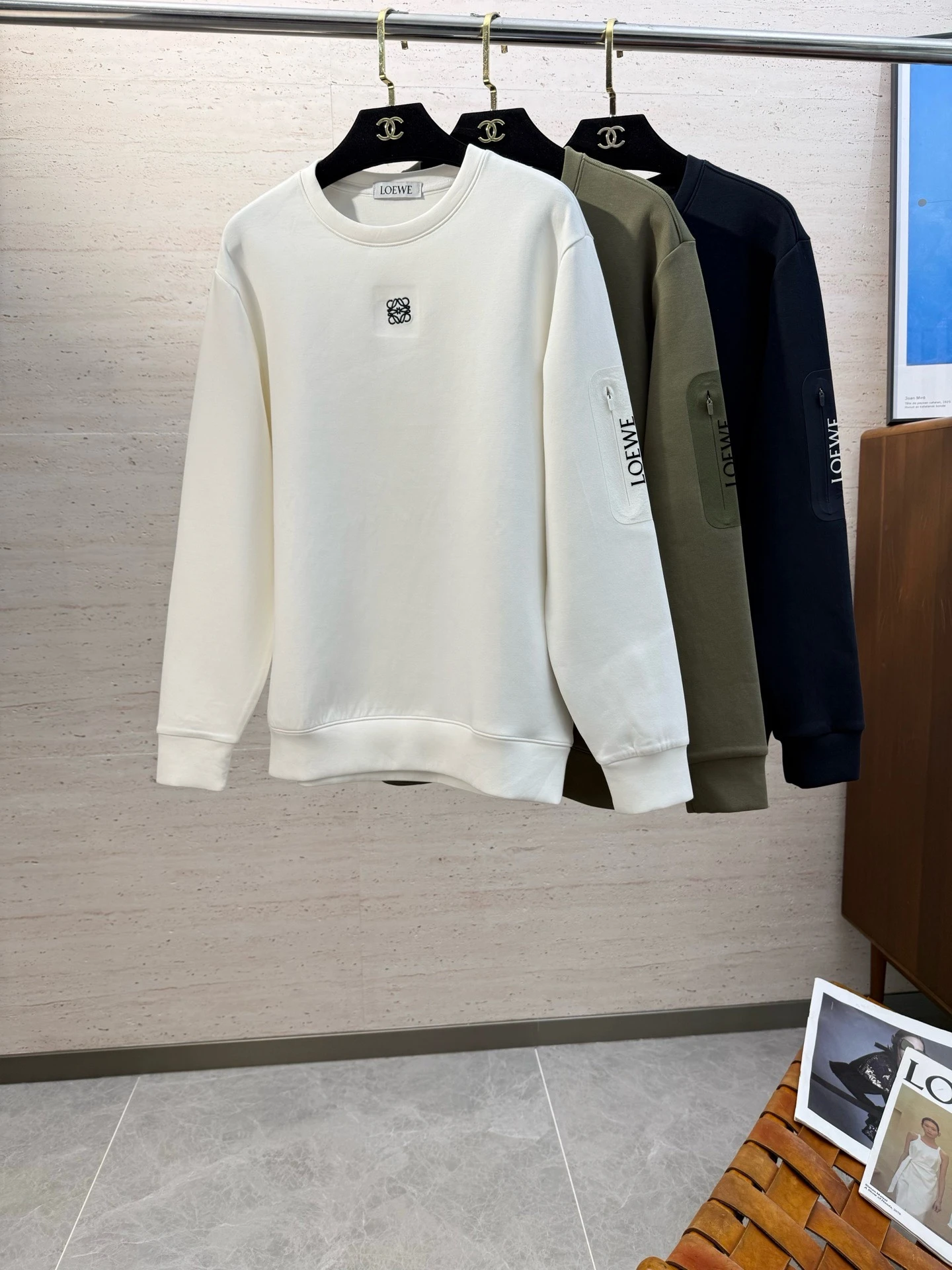 Sweatshirts — 13840563