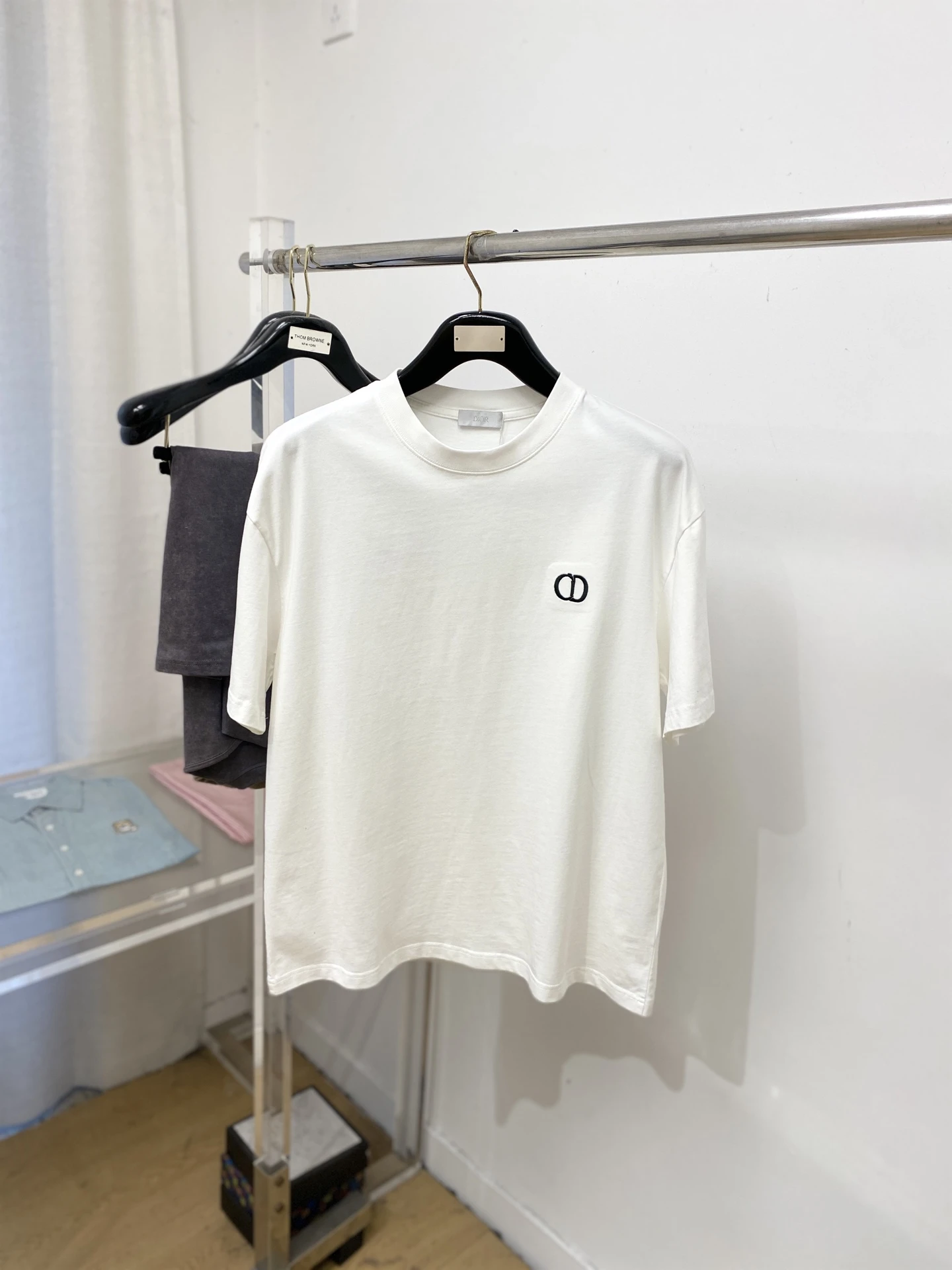 Dior T-Shirt — 1b190198
