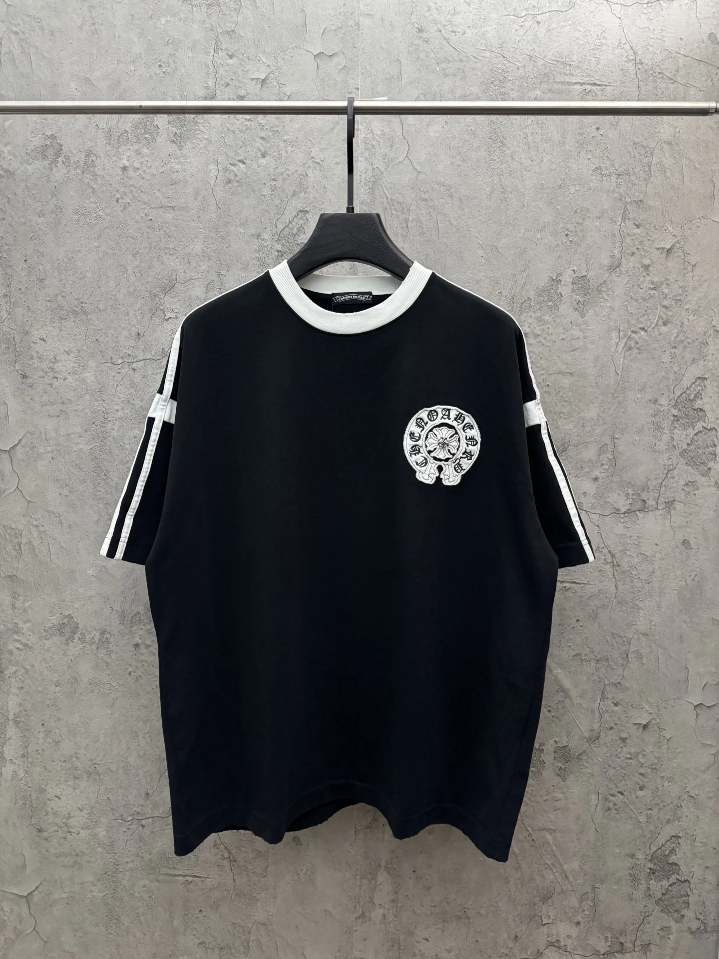 Chrome Hearts T-Shirt — 42823527