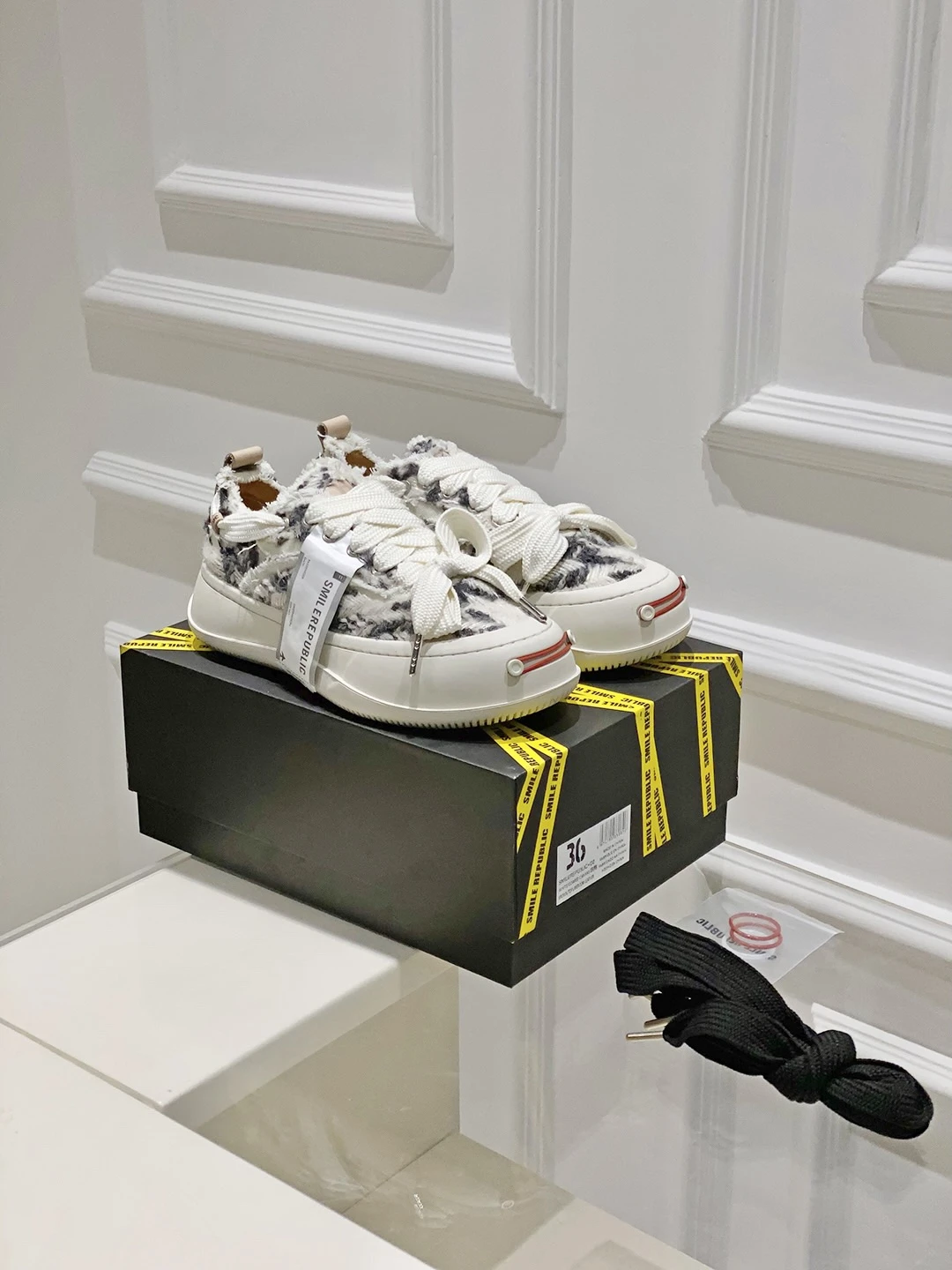 XVESSEL Sandals — f4e59c8f