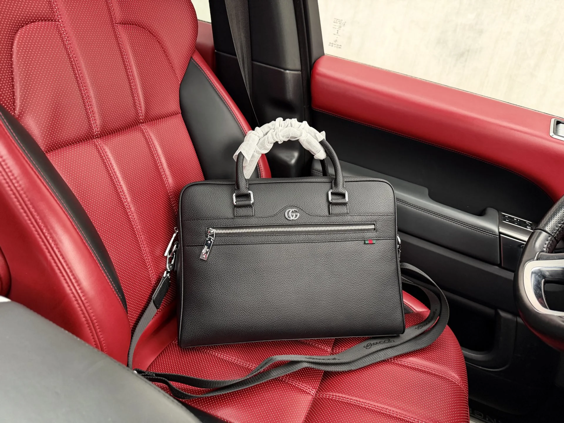 Gucci Bag — 39cc1527