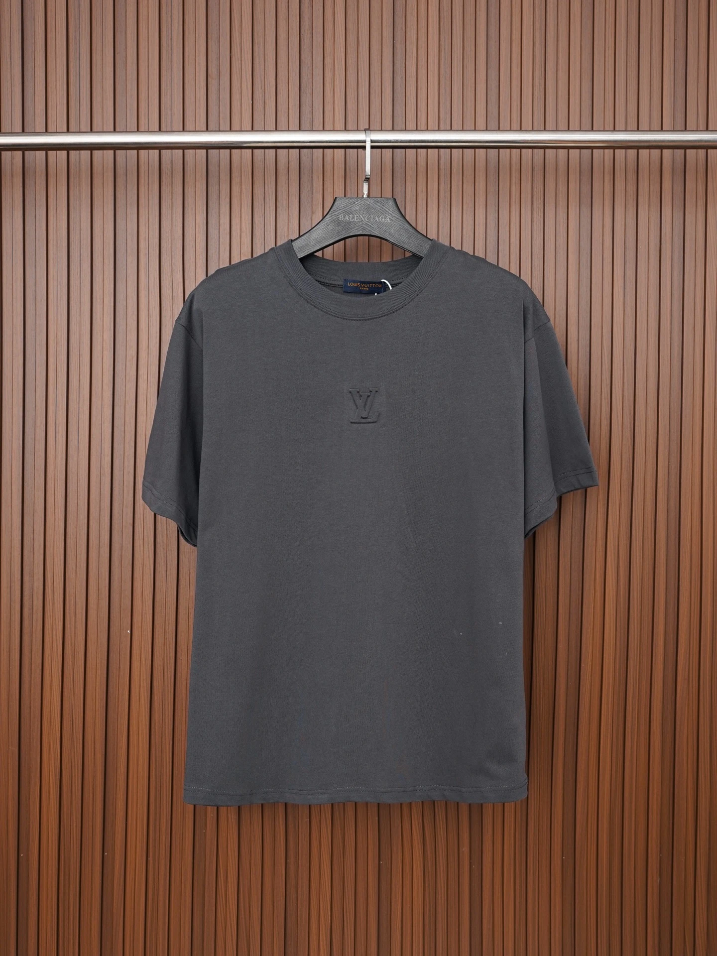Louis Vuitton T-Shirt — f0bc9fc5