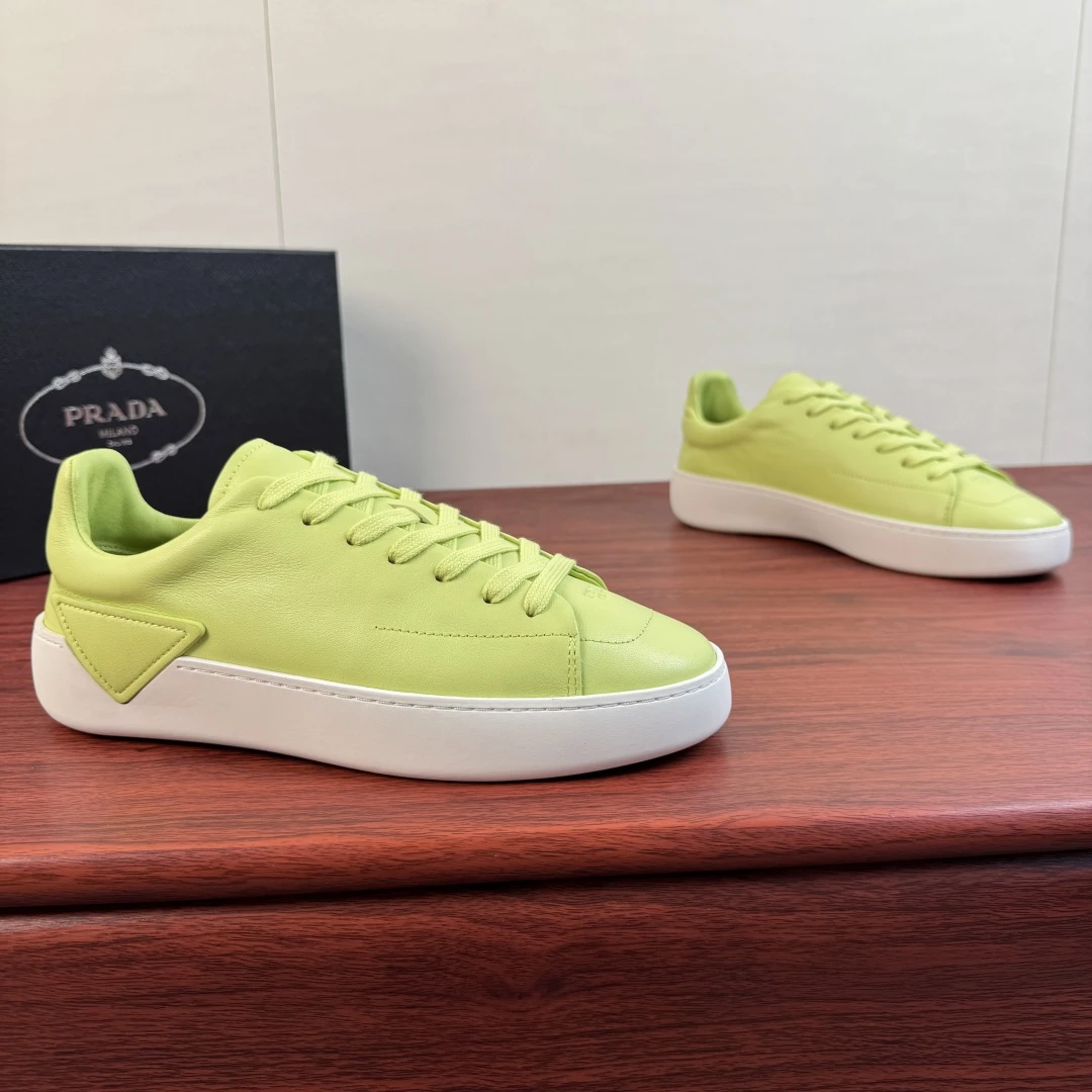 Prada Sneakers — c53eccb7
