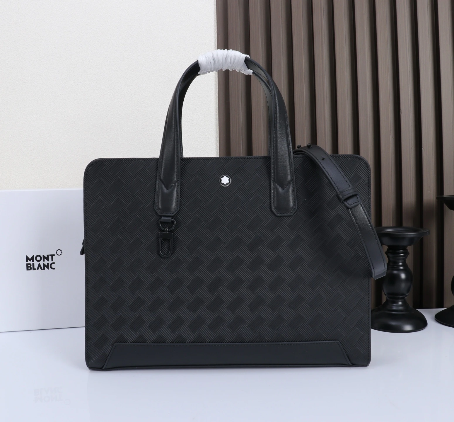 Montblanc Bag — 8476e4bd