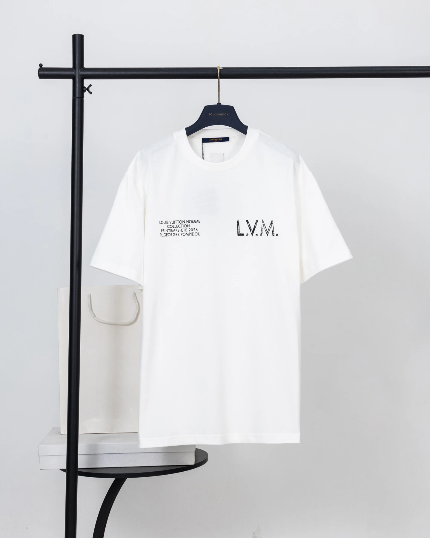 Louis Vuitton T-Shirt — 1612fb71
